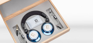 hp_tribute7_slider_koffer_inhalt